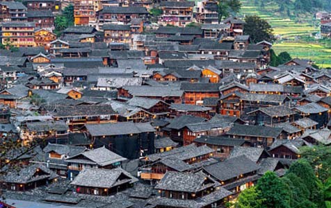 黄冈6种常见的外墙仿石漆施工工艺！